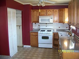 2nd image of 1020 S Gerald Dr
