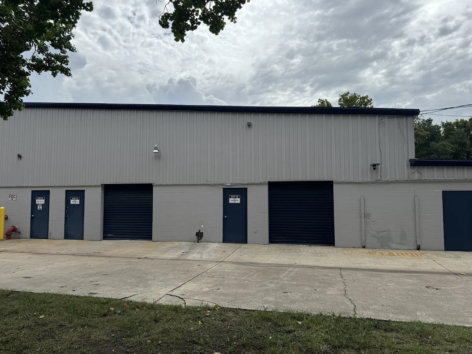 Studio, 1786 sqft, $2,500 — Photo 1