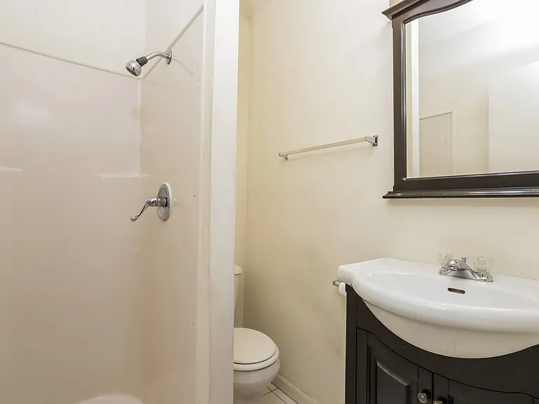 80 Jones Road — Photo 18