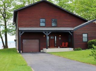 72 Colligan Point Rd, Plattsburgh, NY 12901