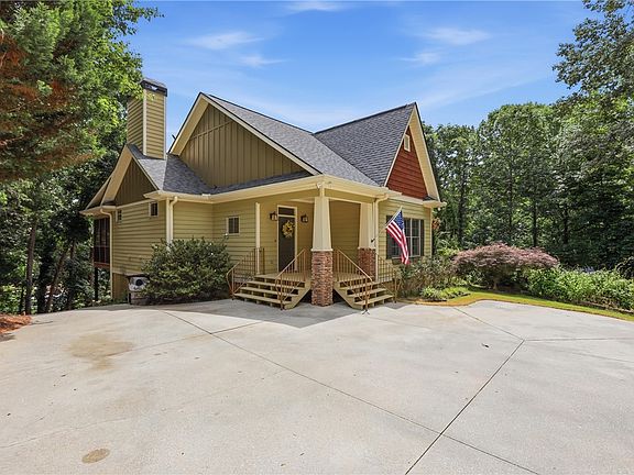 2nd image of 350 Drew Ln