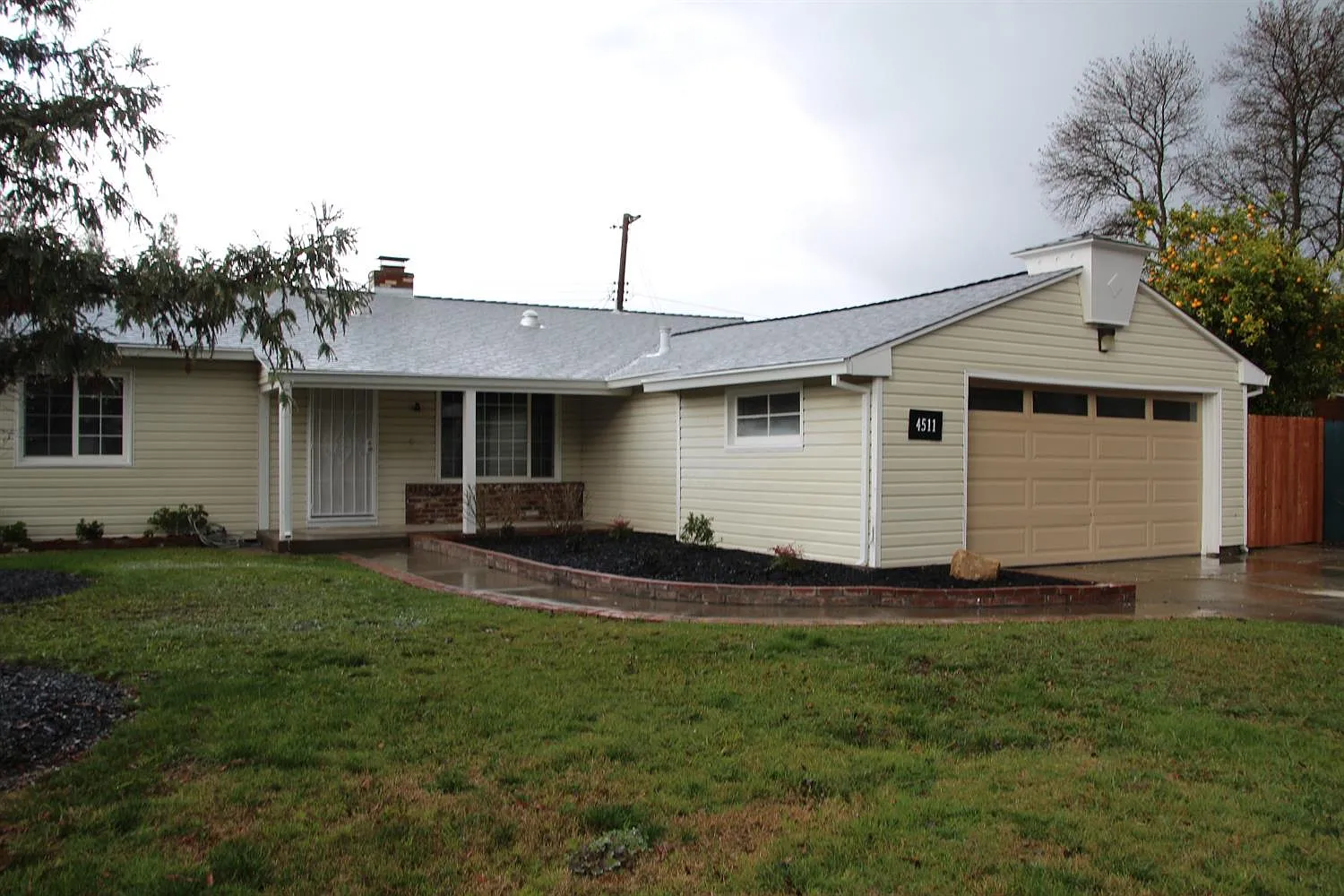4511 Forest Pkwy photo 1