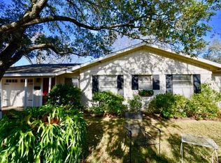1904 Redlands St, Austin, TX 78757