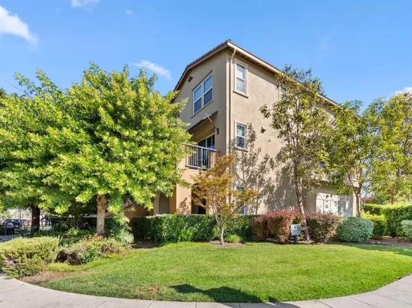 572 De Guigne Dr, Sunnyvale, CA 94085