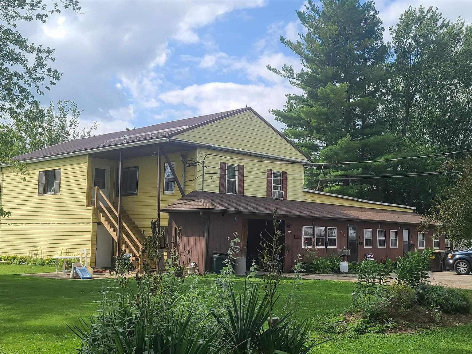 510 S 10th St, Oregon, IL 61061 MLS 202304778 Zillow