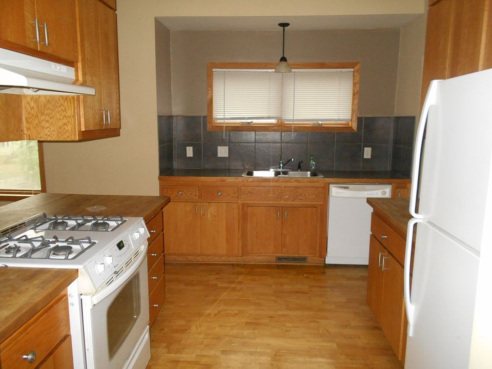 1st image of 3250 Lyndale Ave N