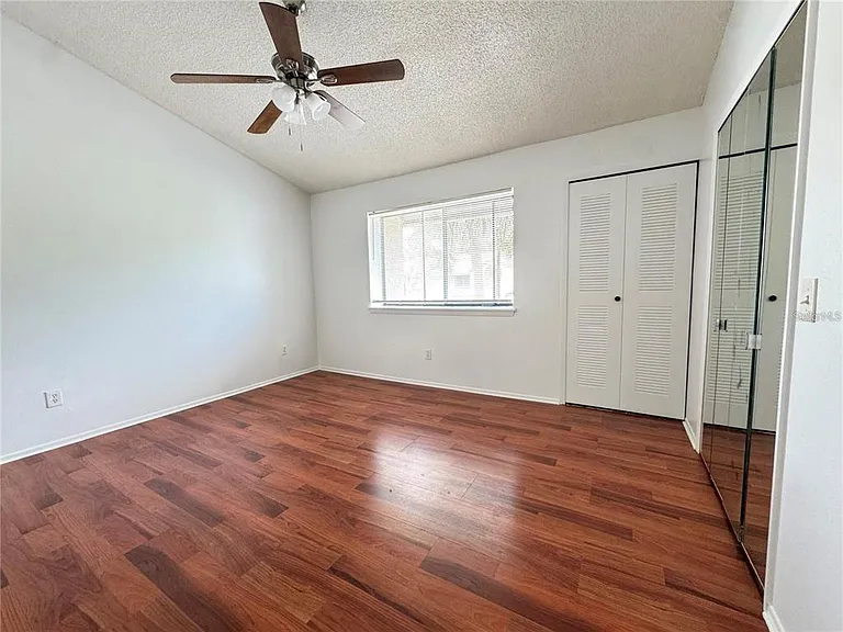 497 Club Dr — Photo 18