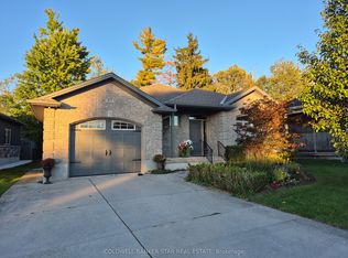 63 Treadwell St, Aylmer, ON N5H3J5