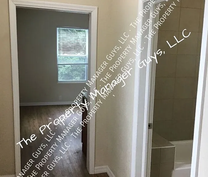 119 S Grove St #A — Photo 22