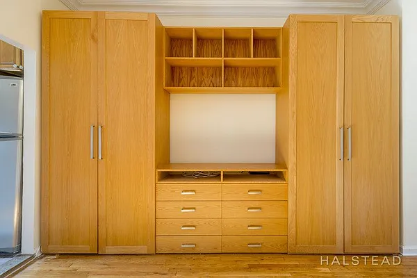 Rented by Halstead Real Estate | media 8