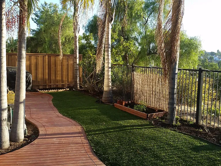9401 Compass Point Dr S — Photo 12