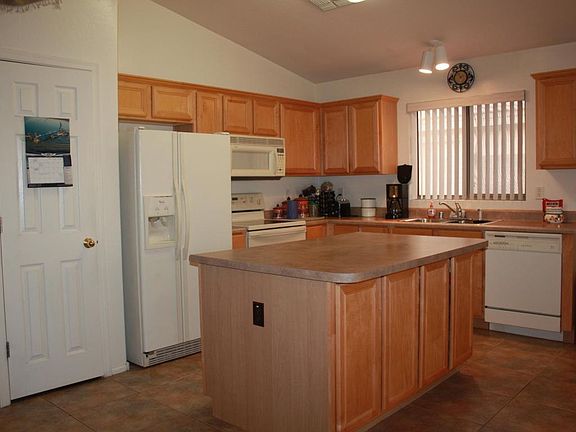 2nd image of 13232 W Mauna Loa Ln