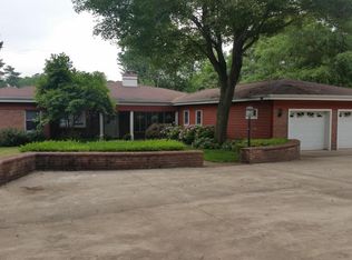 514 Bear Lake Rd, Muskegon, MI 49445