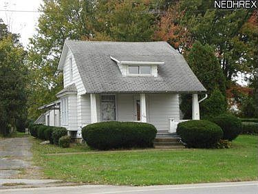 1st image of 7186 Lake Ave