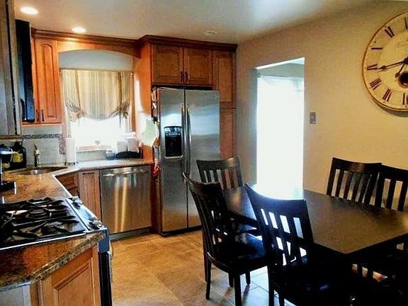 4th image of 119 Lawson Ave