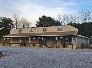 77 Path Valley Rd, Fort Loudon, PA 17224