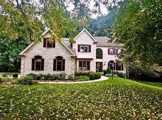 821 Foxridge Ct, Mars, PA 16046