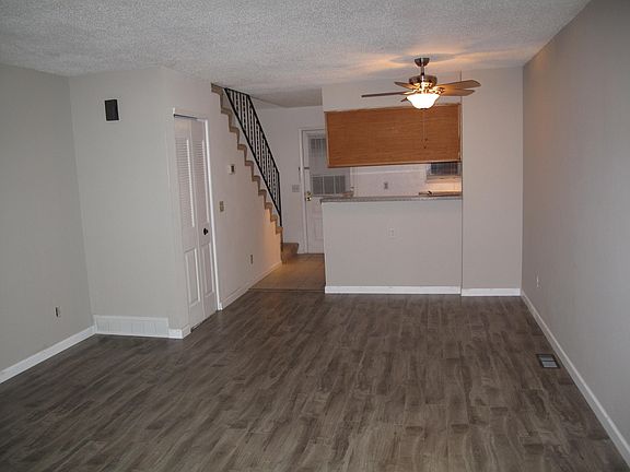 2nd image of 9044 W Dartmouth Pl