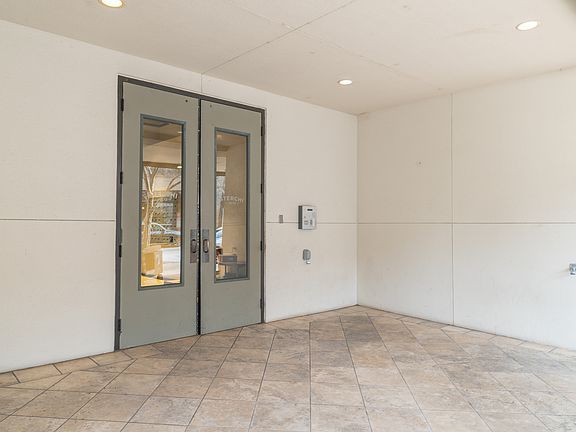 3rd image of 116 S Gay St APT 707