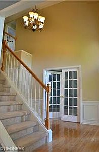 2nd image of 524 Wooster Cir