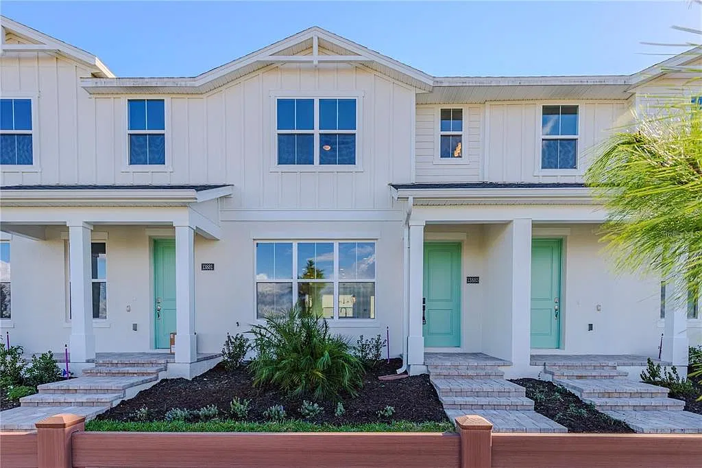 3 bed, 2.5 bath, 1863 sqft, $2,750 — Photo 1