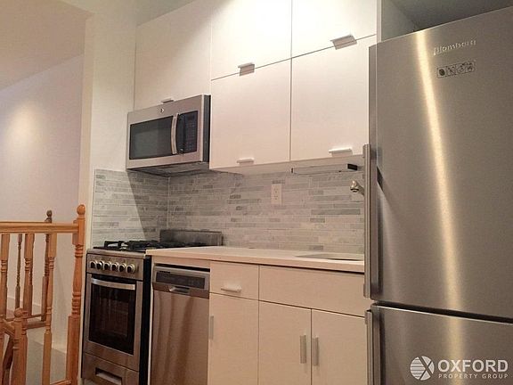 4th image of 166 E 104th St APT 2