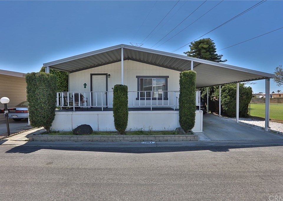 1st image of 8509 Beverly Blvd Space 109A