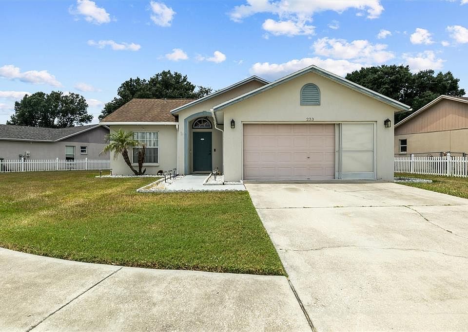 1st image of 233 KINGS POND AVENUE