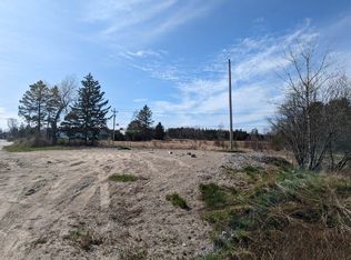 84 N Main St, Machias, ME 04654