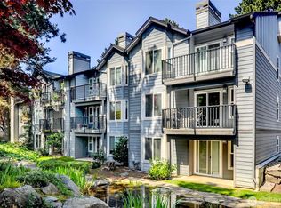 11107 NE 125th Lane #F222, Kirkland, WA