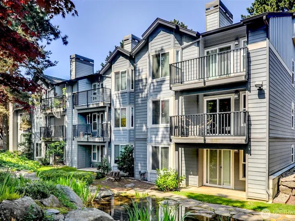 11107 NE 125th Lane #F222, Kirkland, WA 98034