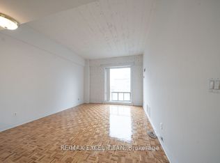 1401 Dupont St #406, Toronto, ON