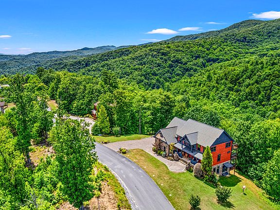 3rd image of 2968 Smokey Bluff Trl