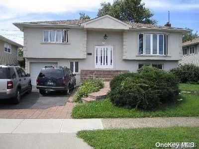 426 Golf Drive, Oceanside, NY, 11572