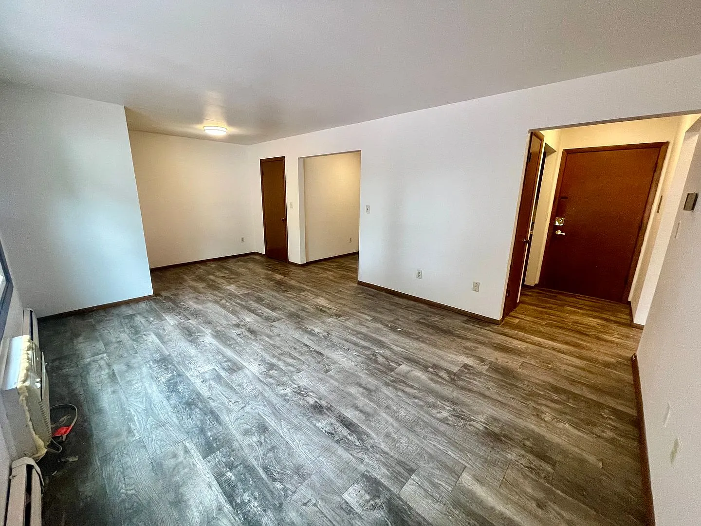1524 E Providence Ave — Photo 3