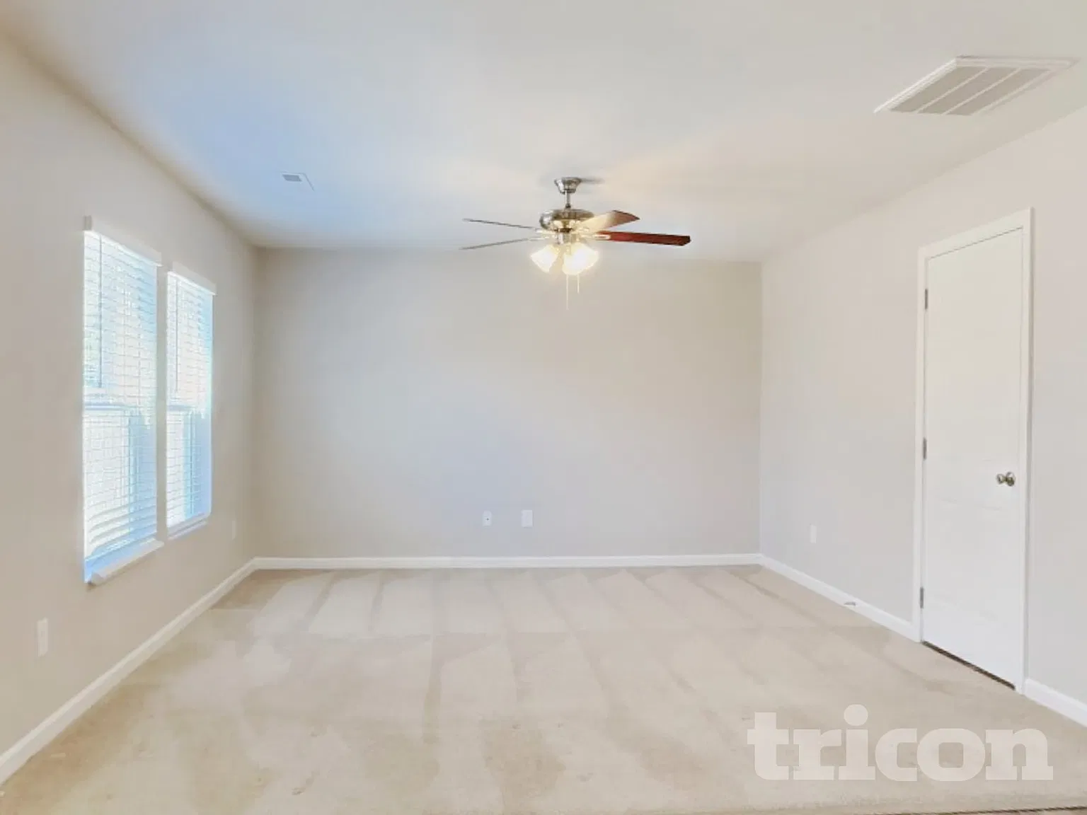 1856 Northside Drive Burlington NC — Photo 2