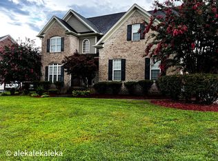 2187 Meadow Run Dr, Greensboro, NC 27455