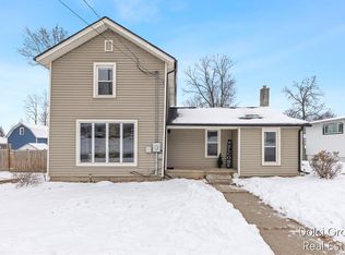 73 Mill St, Saranac, MI 48881