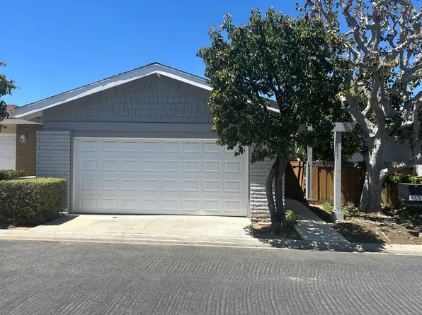 8331 Padrino Cir, Huntington Beach, CA 92646