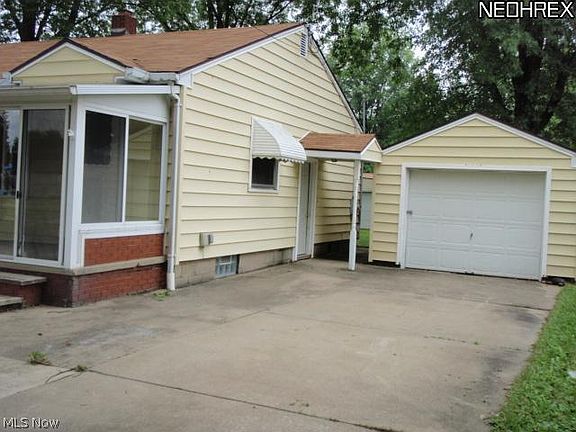 3rd image of 5868 Emerson Ave NW