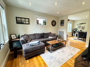 24 Beecher St APT 3, Jamaica Plain, MA 02130