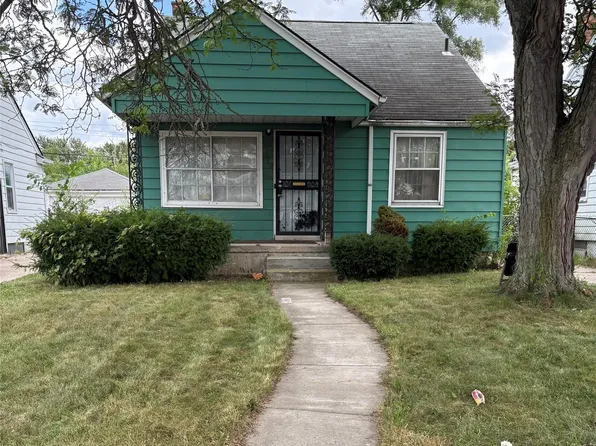 8620 Pierson St, Detroit, MI 48228