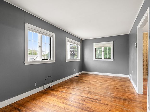 5th image of 30R Highland St