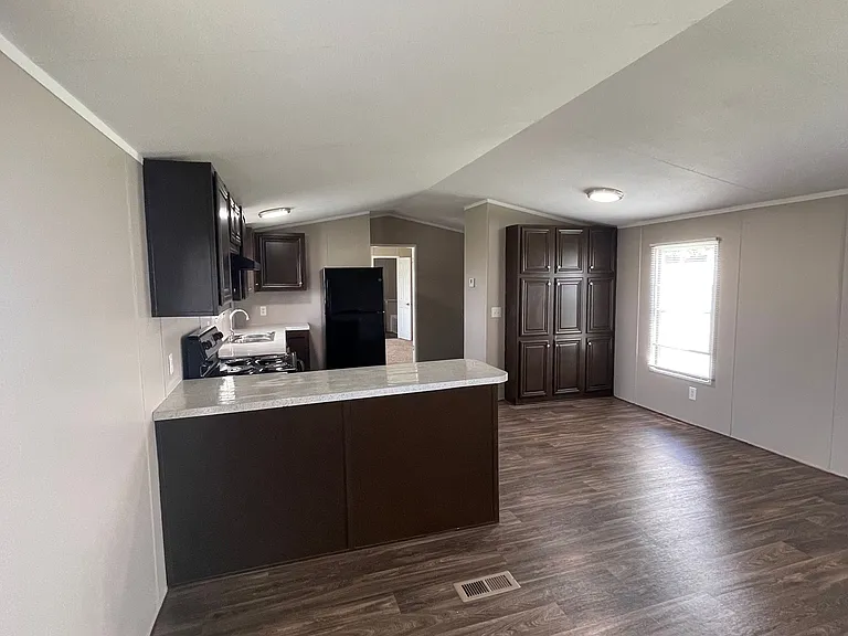 Woodlake Estates (TX) — Photo 26