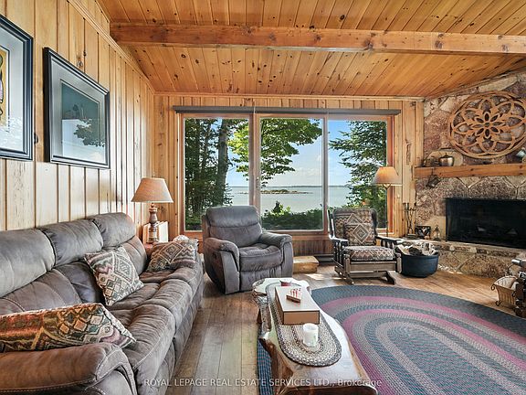 5th image of 2278 Shore Rd