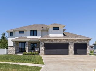 3778 N 192nd Ter, Elkhorn, NE 68022