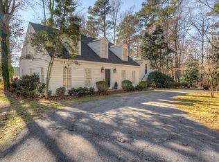 4 Oak Hill Dr, Newnan, GA 30263