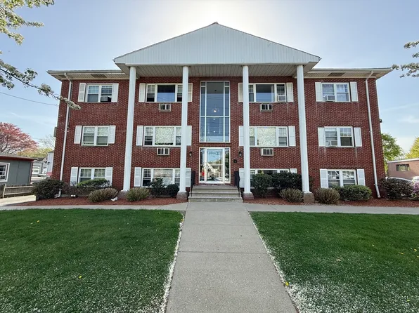 924 Main St APT 26, Woburn, MA 01801