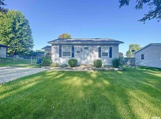 132 E 3rd St, Coal Valley, IL