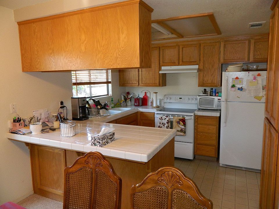 1st image of 1627 Saratoga Way